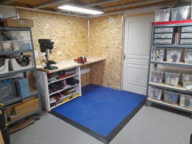 Revêtement de sol PVC garage bleu foncé SquareFLOOR