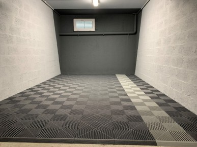 Revêtement de sol de garage PVC gris foncé SquareFLOOR
