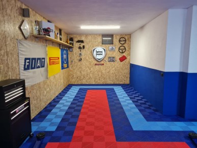 Revêtement PVC garage clipsable bleu clair SquareFLOOR