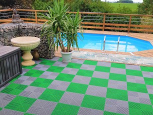 Dalles de sol de piscine vert et gris SquareFLOOR