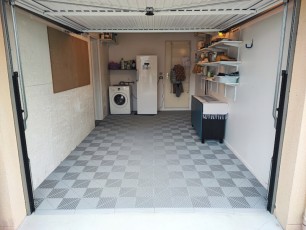 Revêtement sol de garage clipsable gris clair recyclé SquareFLOOR