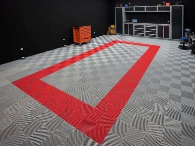 Carrelage sol de garage clipsable rouge recyclé SquareFLOOR