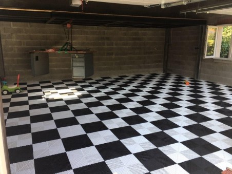 Revêtement de sol de garage noir et blanc en damier SquareFLOOR